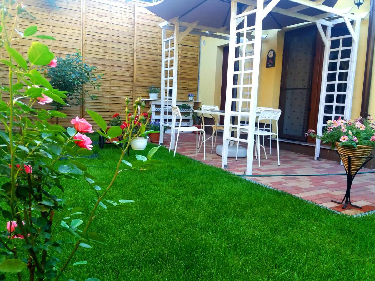 Casuta Bunicilor Villa Bucharest Exterior photo